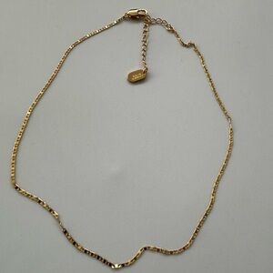 NWOT Jenny bird necklace